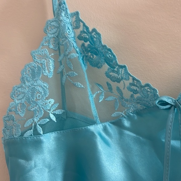 6 piece silk intimate set - Picture 11 of 16